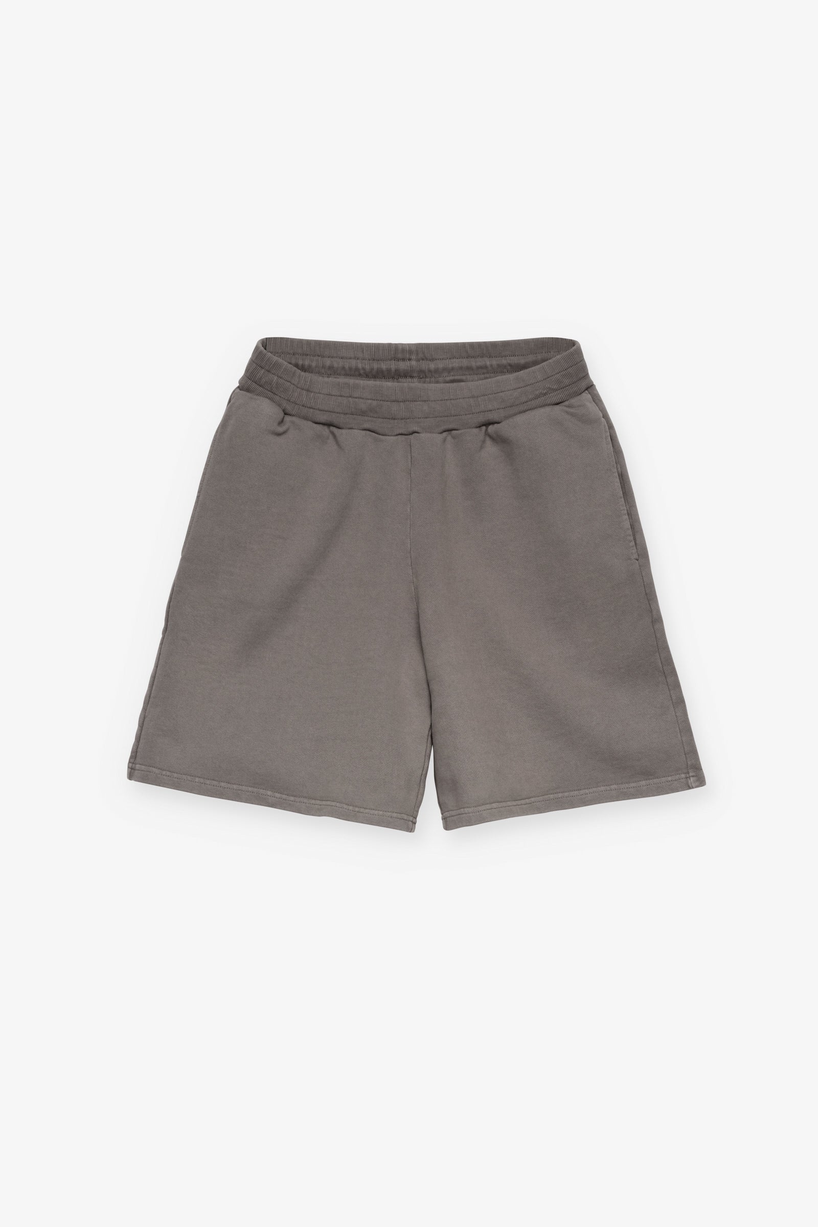 Relaxed Shorts in Vulkan Grey